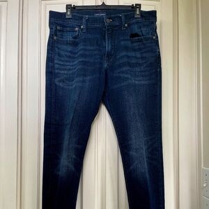 Lucky Brand Men's Athletic Taper Jean Size 32/30